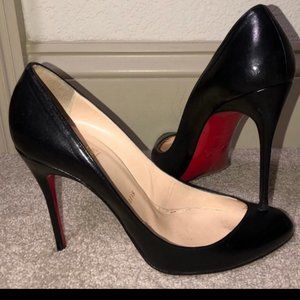 Christian Louboutin Black Pumps